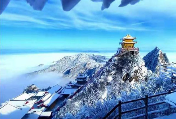 老君山雾凇雪景